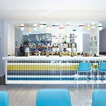 A&o Centre 3*