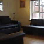 Guest house My-places Abbotsfield Court Townhouse 4 Manchester