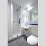 Travelodge Ancoats Hotel 3*