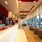 Travelodge Arena Hotel 3*