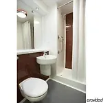 Travelodge Arena 3* Manchester