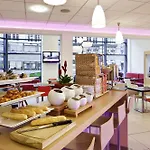 Ibis Centre 96 Portland Street Szálloda 3*