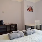 Hotel Gorton Mount 2*