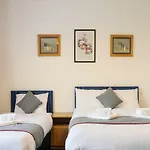 Oyo Hala Penzion 3*