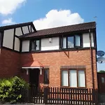 アパート Richflo Facility *