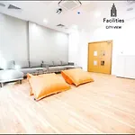 Free Street Parking Subject To Availability Apartmán Manchester