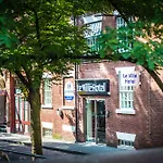 Ville Hotel Hotel