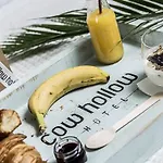 The Cow Hollow 4*