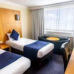 Airport Hotel 3*