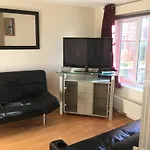 My-places Abbotsfield Court Townhouse 4 Guest house Manchester