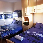 My-places Abbotsfield Court Townhouse 4 Guest house