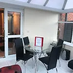 Guest house My-places Abbotsfield Court Townhouse 4 4*