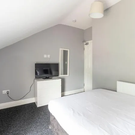 Cosy In Near Science Museum Holiday home *