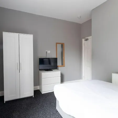 Cosy In Near Science Museum Manchester