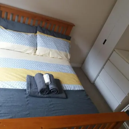 בית נופש New 2bd Townhouse Great Location מנצ'סטר