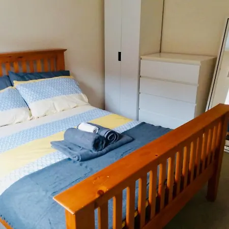 New 2bd Townhouse Great Location