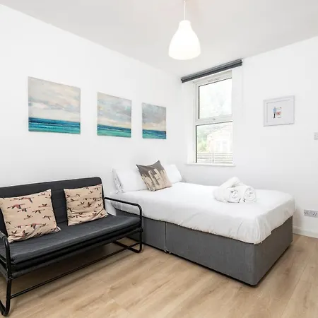 Cosy Studio In Heart Of West Didsbury *