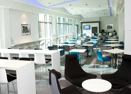 Hotel Express Centre Arena By Ihg 3*