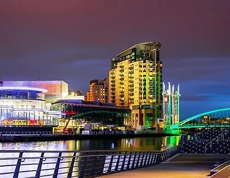 Apartment Stunning One Bed In Media City Manchester