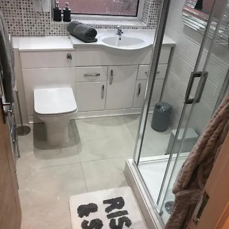 Hendham House Гостевой дом 2*