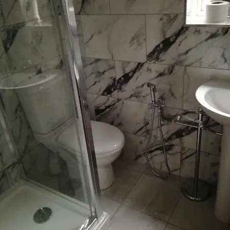 51 Cherry Avenue Отель типа 