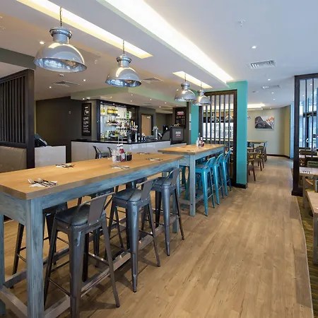 Premier Manchester Salford Quays 酒店 3*