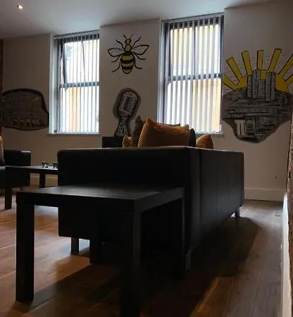 Spacious Shude Hill With Balcony Appartement
