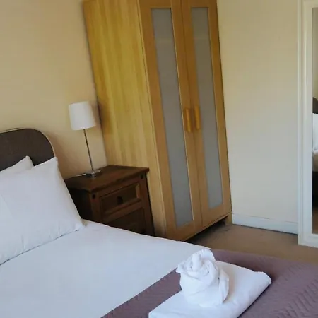 Comfortable Central Mcr Apt - 2 Bedroom - Sleeps 4 * Manchester