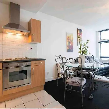 City Centre 2 Bed Amazing Views Манчестер