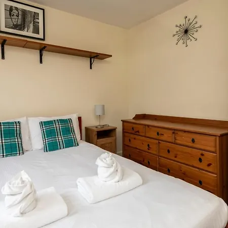 Guestready - Fantastic Family In Salford *