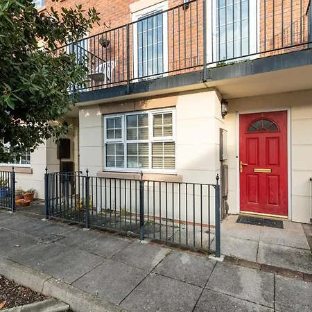 Guestready - Fantastic Family In Salford Holiday home