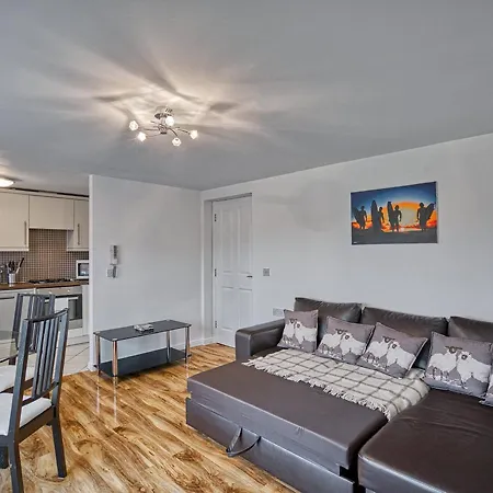 Pass The Keys Stylish & Homely