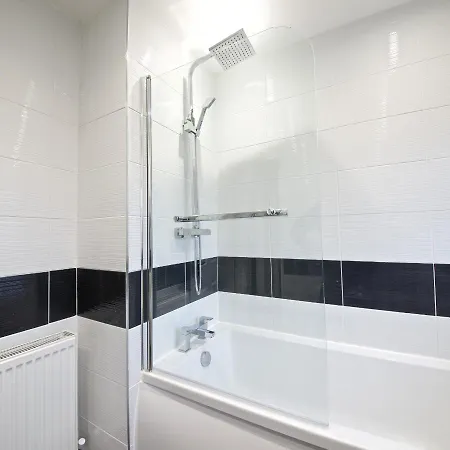 Dom wakacyjny Beautiful Cozy With Free Parking *