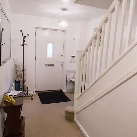 Alban Townhouse *