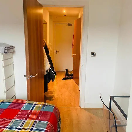 Lovely With Own Private Bathroom In City Centre Homestay Manchester
