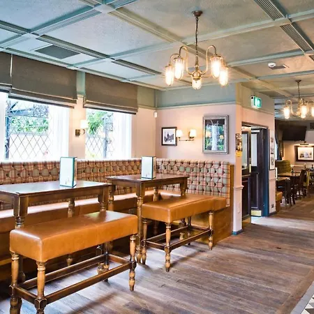 Bowling Inn 4*