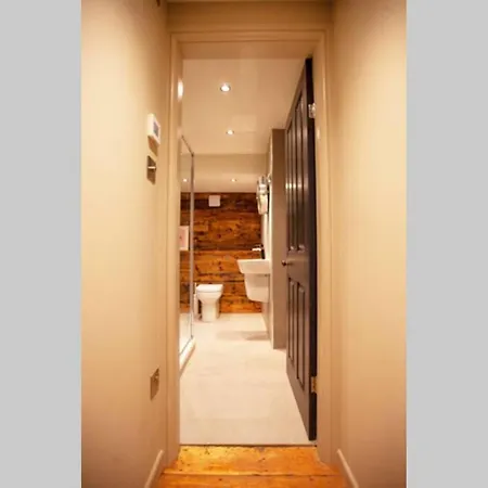 Spring House A Apartment Manchester