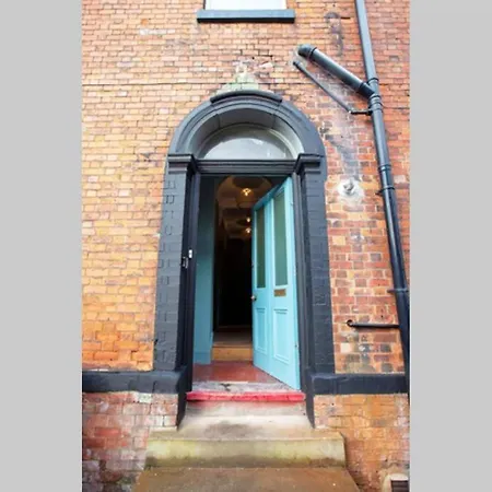Summer House Semesterbostad Manchester