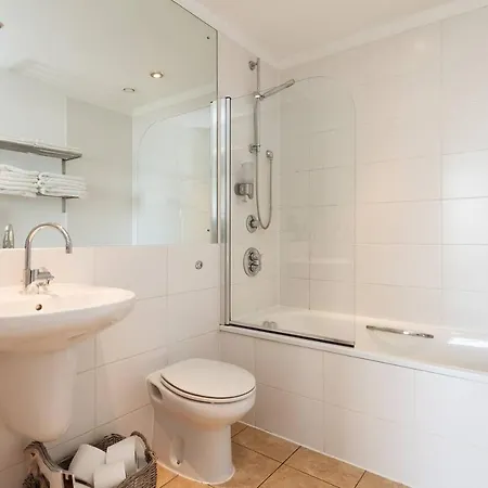 Apartment City Centre Modern 3bed 2bath Penthouse Northern Quarter, Sleeps 10 Manchester