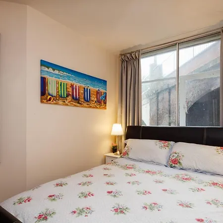 Comfortable City Centre Apartment *