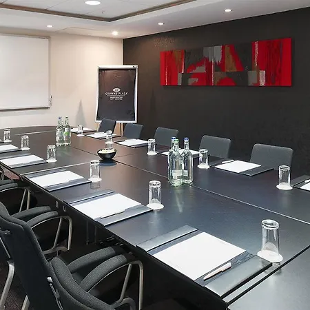 Crowne Plaza Centre By Ihg Hotel