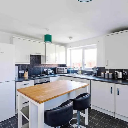 Feriehus 5 Bedroom House Hosted By Mcr Dens Manchester