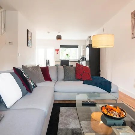 Mosh Homes Manchester