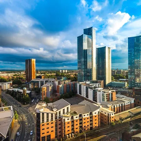 Hilltop Serviced - Deansgate Manchester