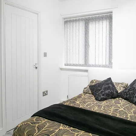 Cheetham Hills Apartment Manchester