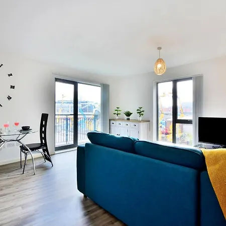 Budget Friendly With Twin Beds & Parking *