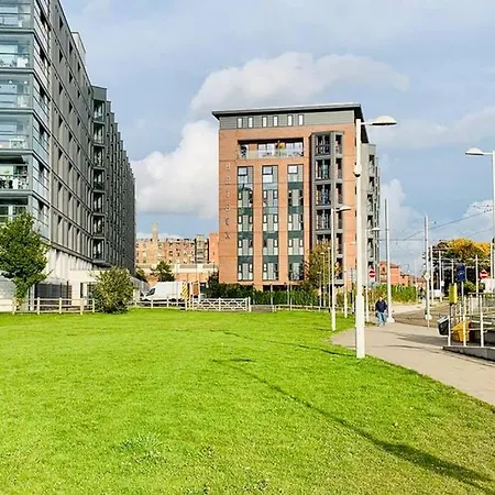 Luxury Penthouse City Centre Apartment