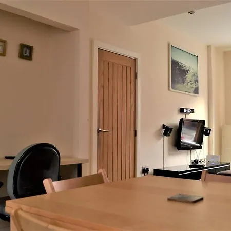 2-double Bed **townhouse** Holiday home Manchester