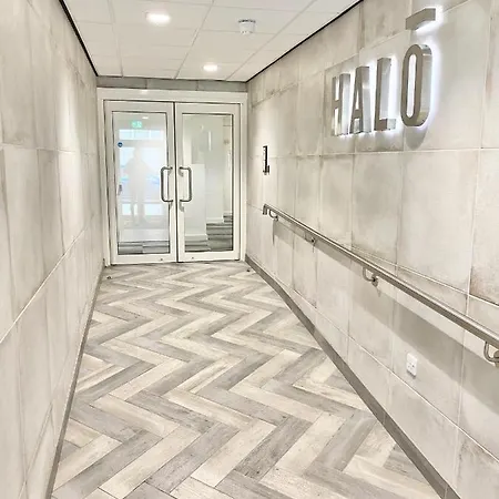 2 Bedroom Hosted By Halo Properties Manchester