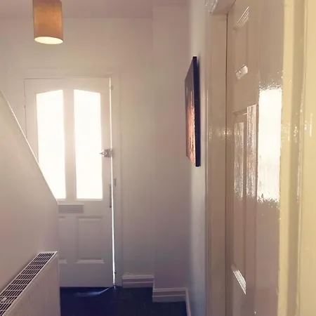Apartment Reddish Comfort House Manchester